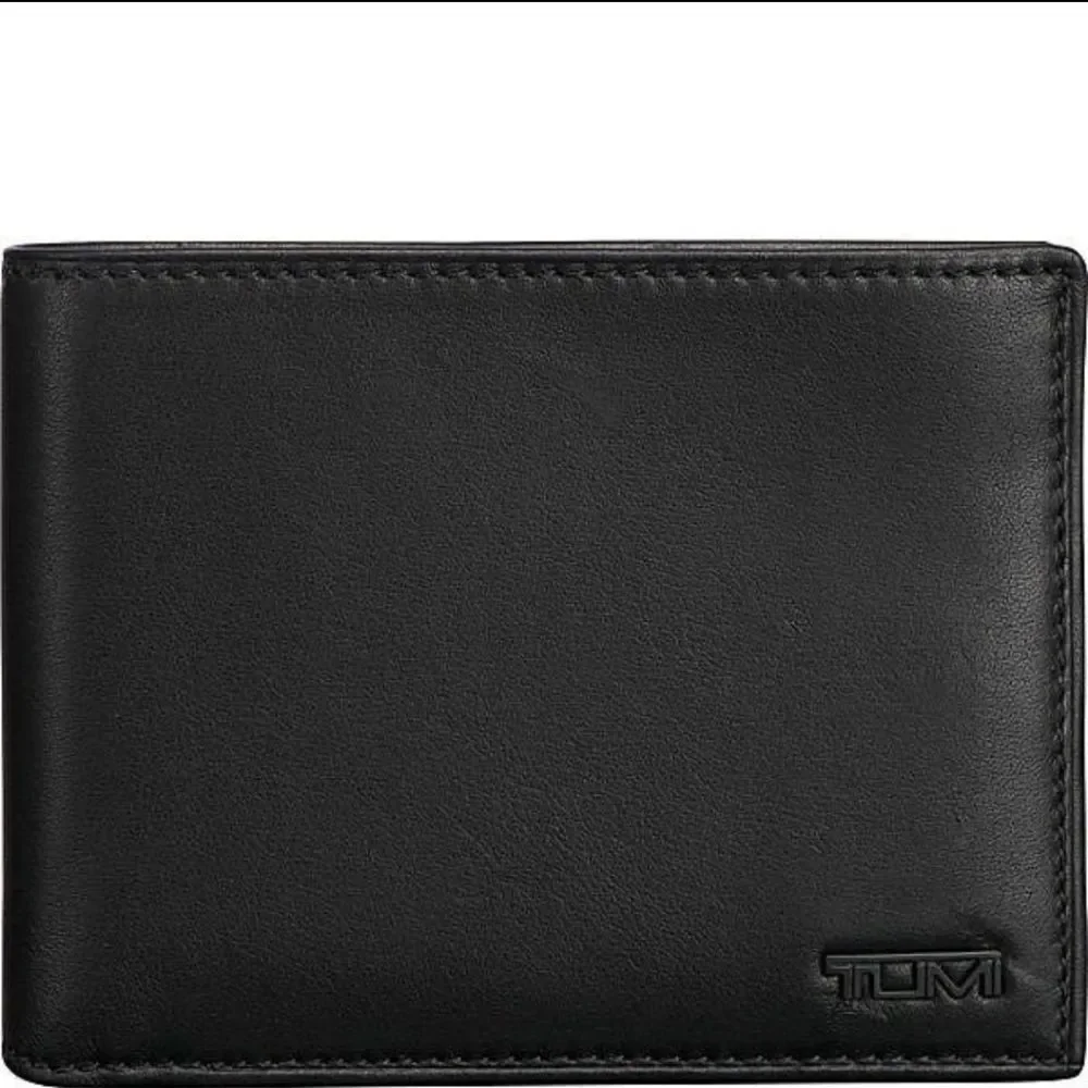 TUMI Delta Global - ID Lock Shielded Double Billfold Wallet